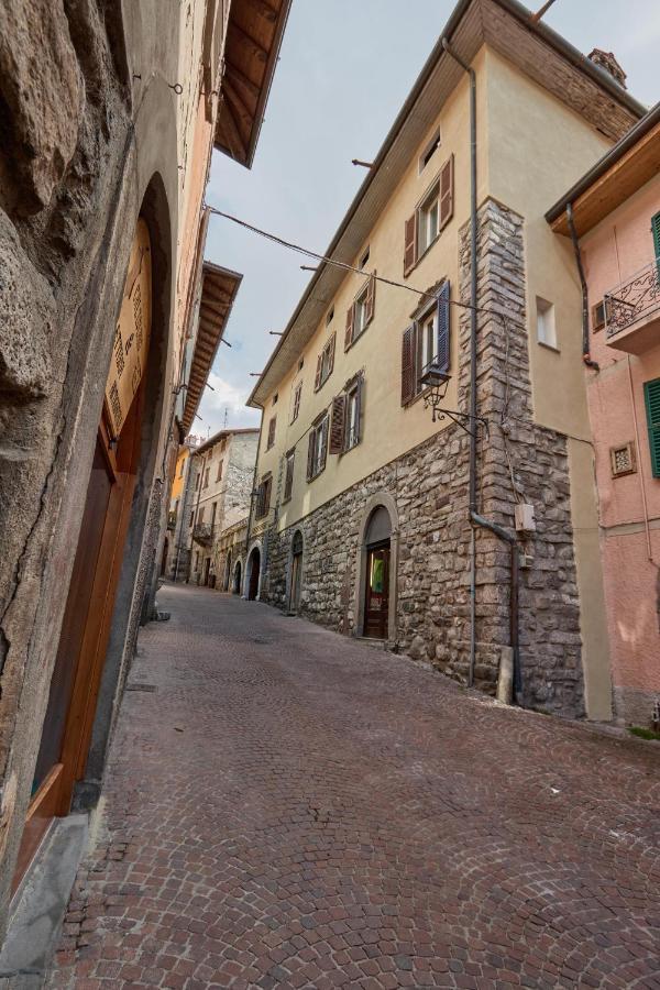 Charme Nel Borgo Di Bienno Di Design, Natura & Relax Exterior foto